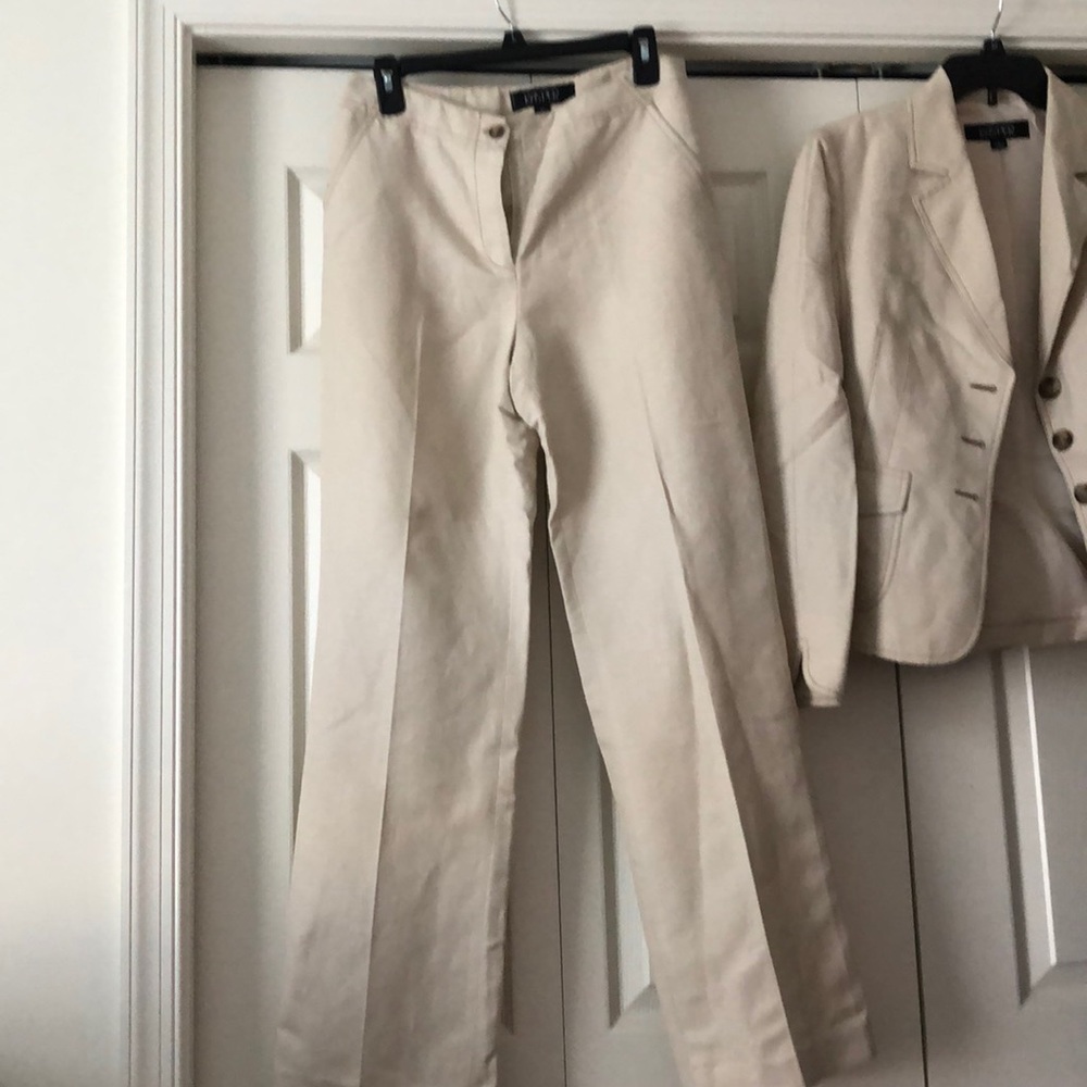 Kasper linen like pantsuit